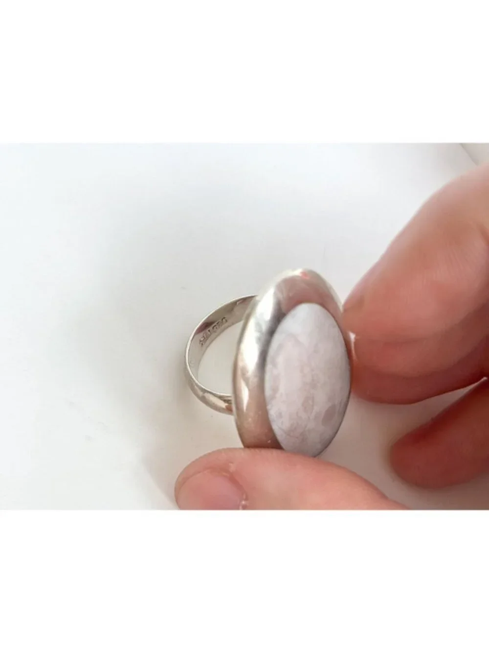 Pink Mother of Pearl Gemstone Minimalist Sterling Silver 925 Vintage Ring - sz 8
